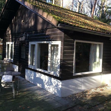 Kleine Huisje Op De Veluwe Otterlo Eksteriør billede